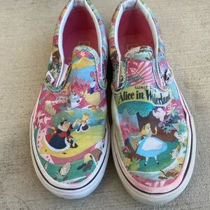 Alice in wonderland vans